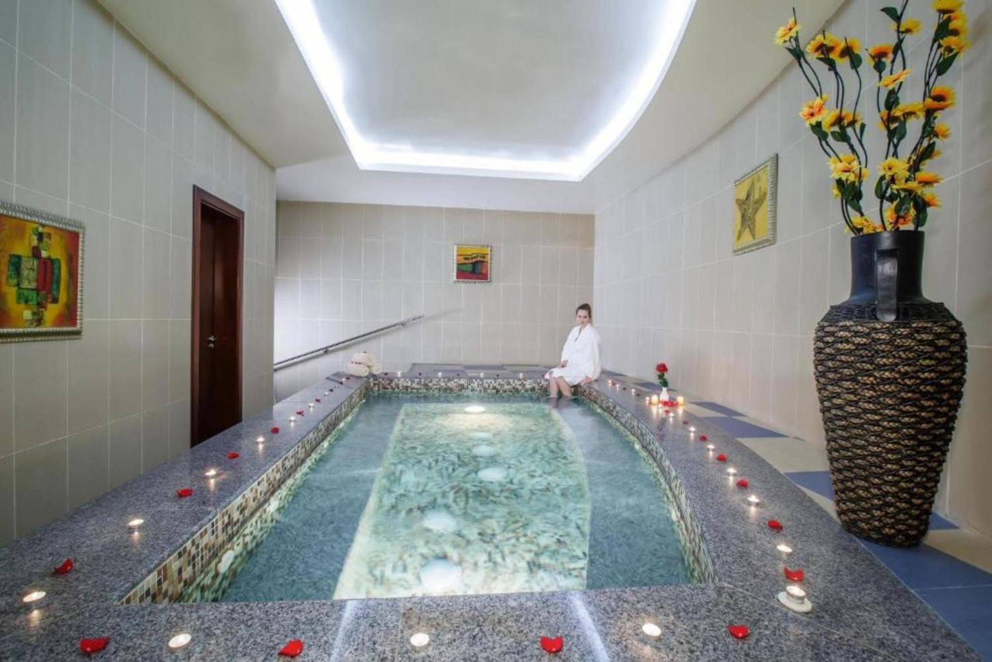Concorde Hotel Near Exhibition Center By Palette Resorts פוג'יירה מראה חיצוני תמונה