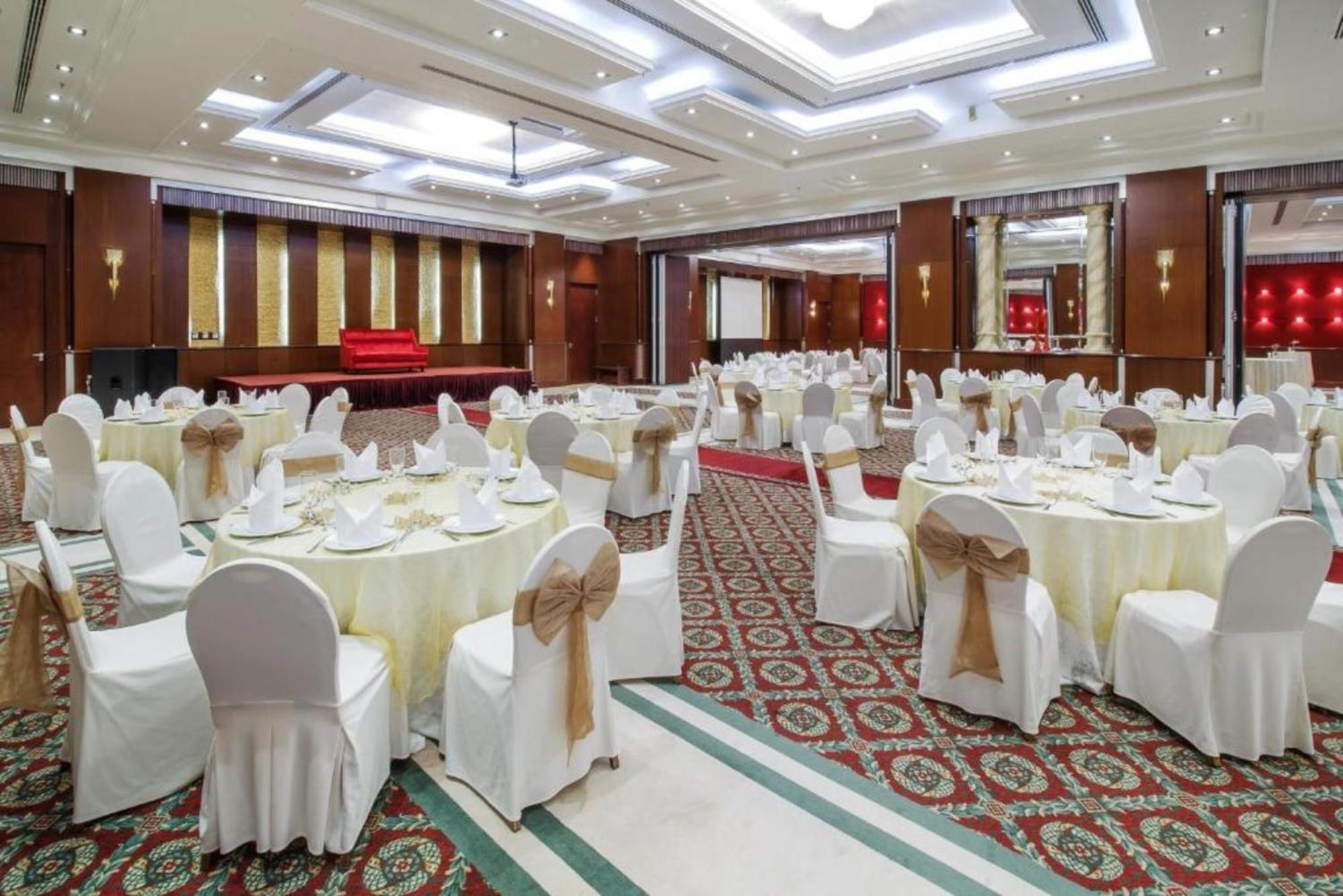 Concorde Hotel Near Exhibition Center By Palette Resorts פוג'יירה מראה חיצוני תמונה