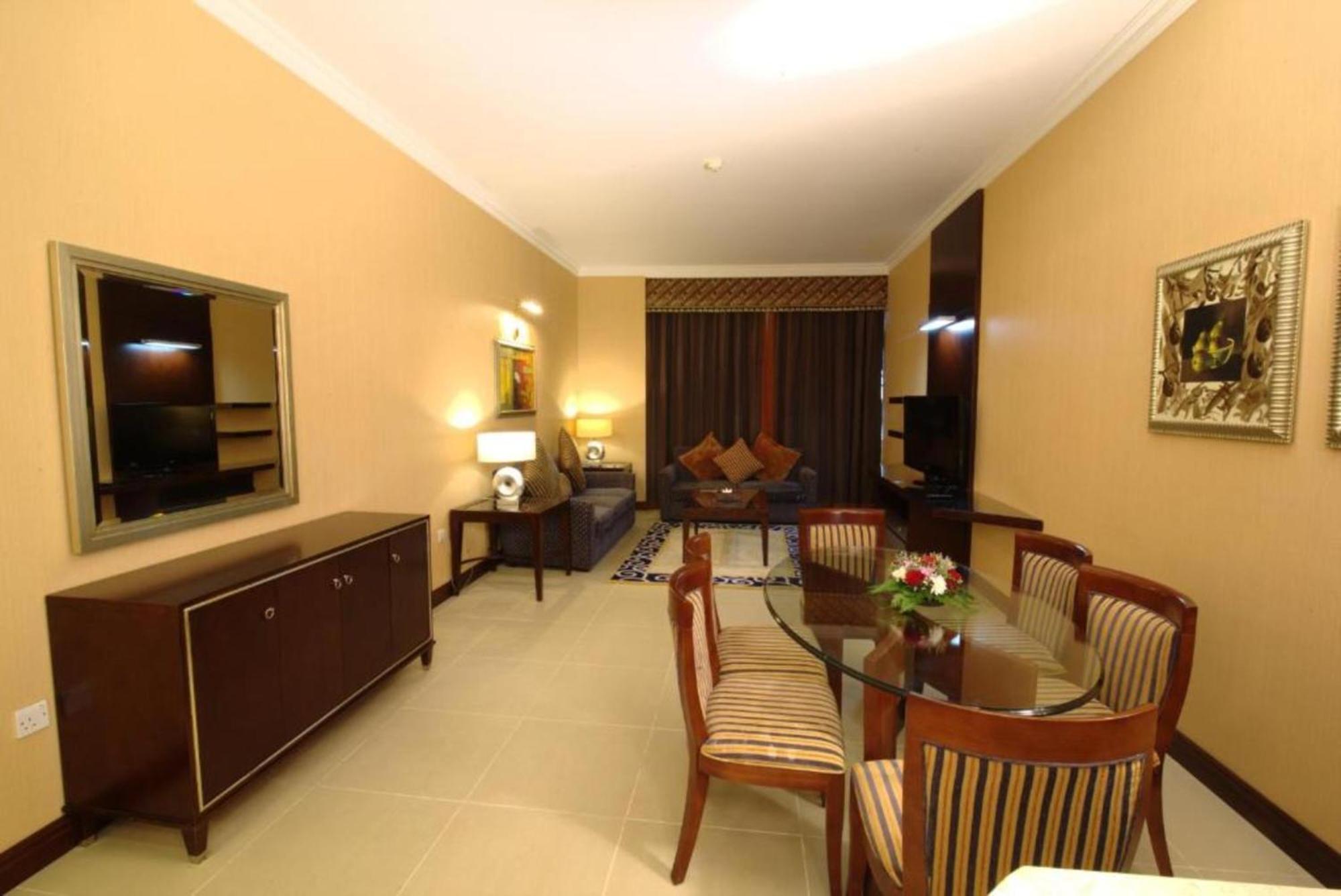 Concorde Hotel Near Exhibition Center By Palette Resorts פוג'יירה מראה חיצוני תמונה