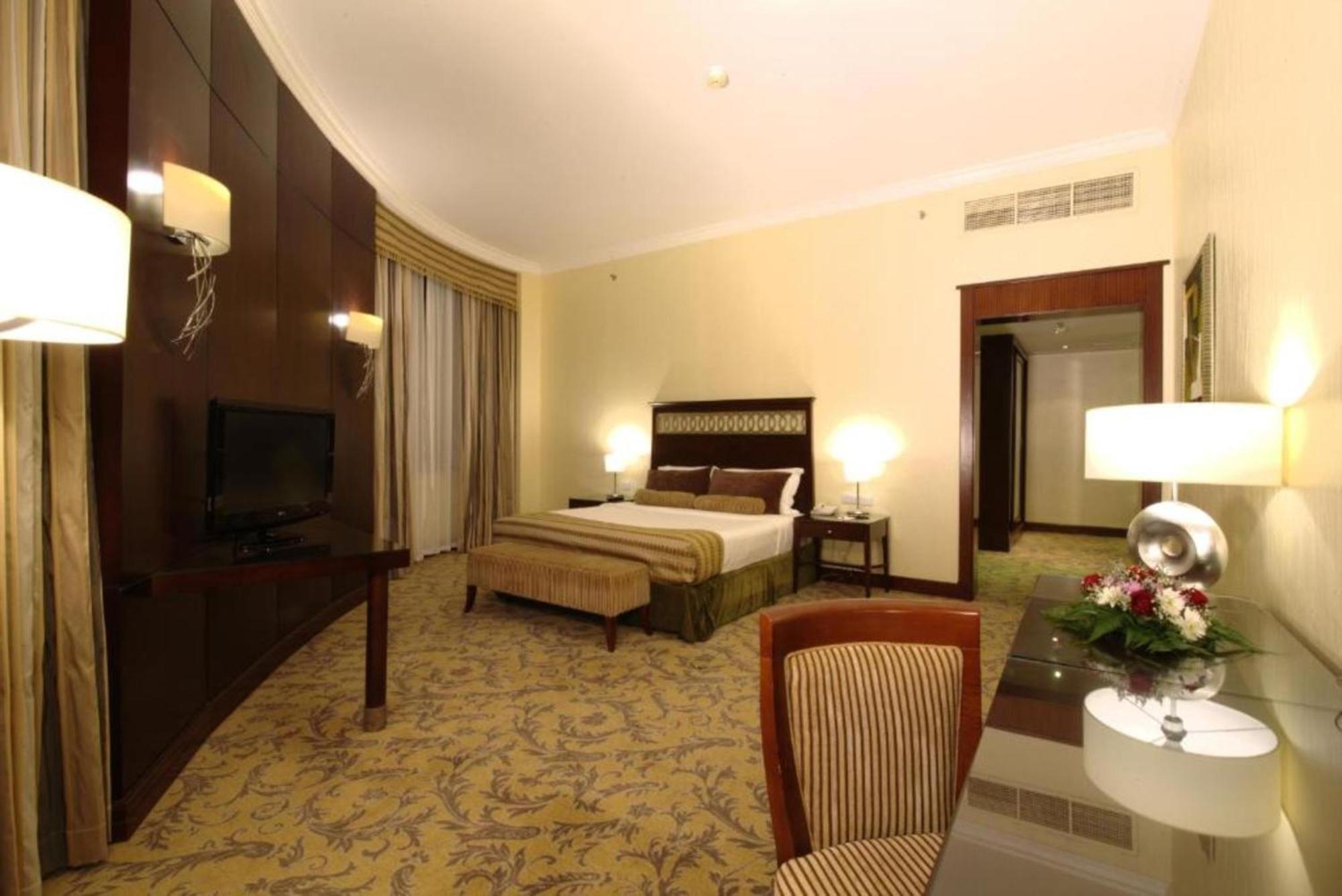 Concorde Hotel Near Exhibition Center By Palette Resorts פוג'יירה מראה חיצוני תמונה